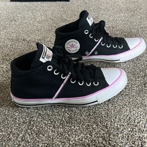 Size 8 - excellent condition